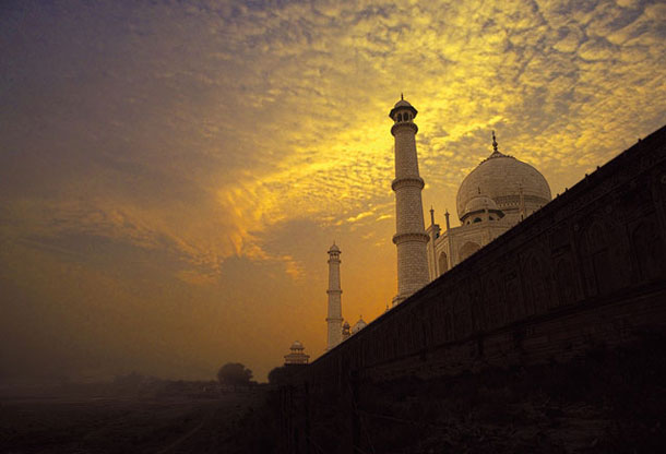 11-Taj-Mahal-India