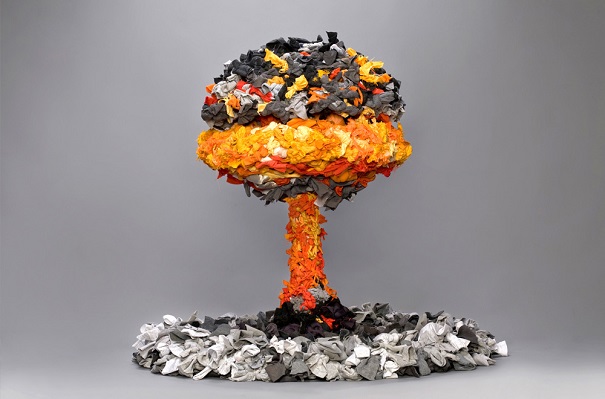 amazing recycled art - Guerra De La Paz1