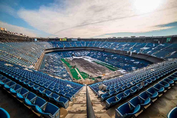 abandoned pontiac silverdome 9