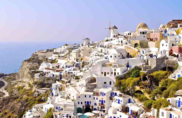 50 must-see cities - oia greece