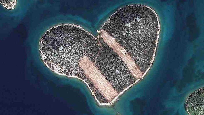 heart-shaped islands - galesnjak croatia