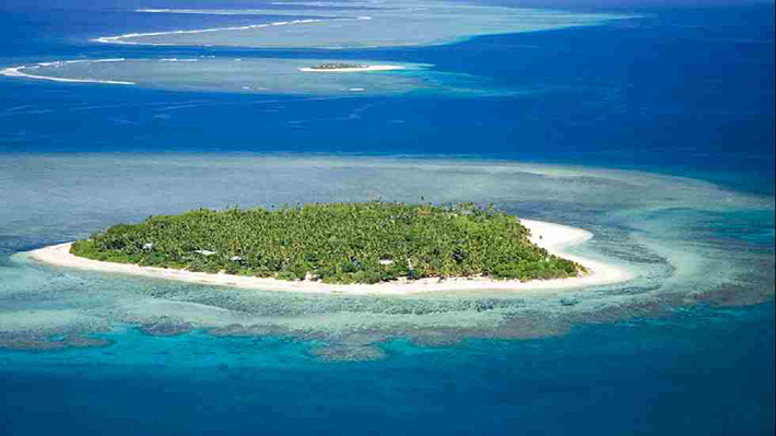 heart-shaped islands - tavarua fiji