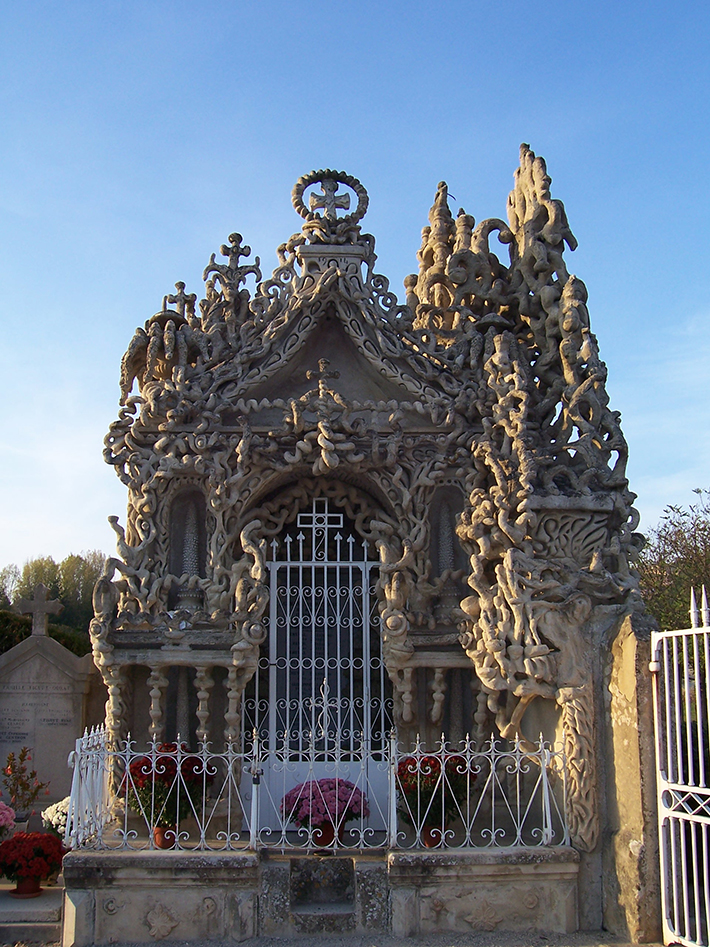 Palais idéal - Cheval's mausoleum