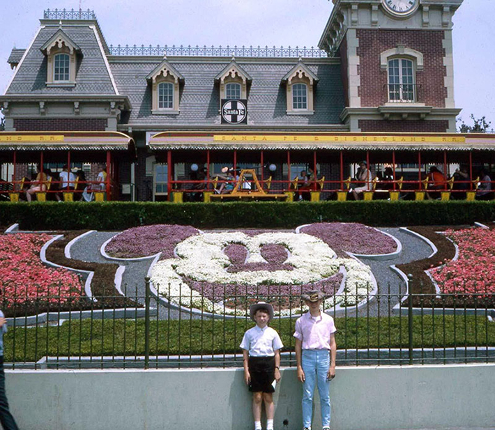 vintage disneyland 16