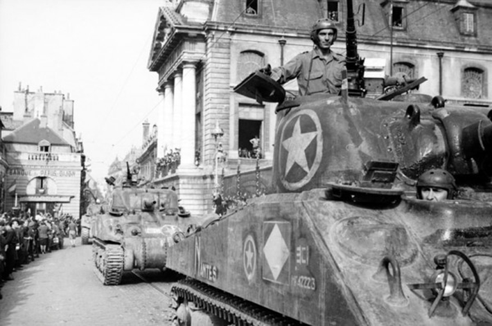 wwII photos sites then and now 15