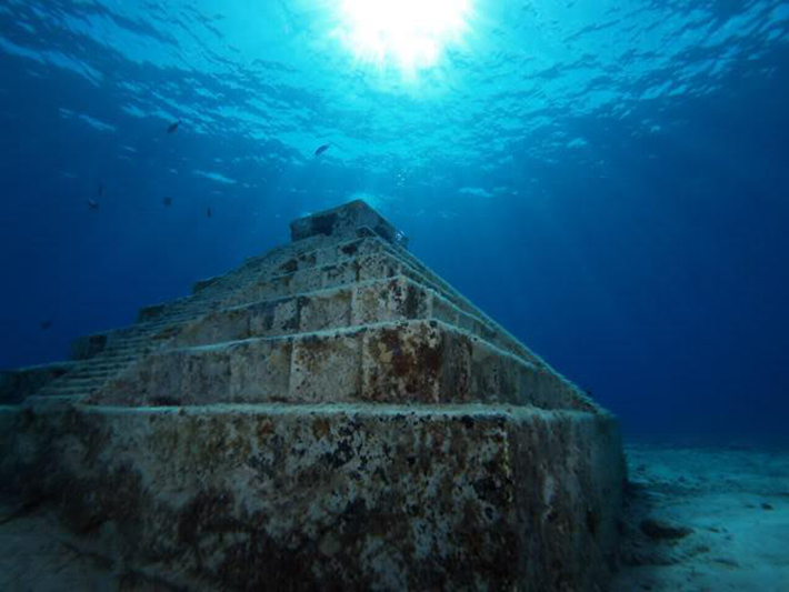 yonaguni monument, japan