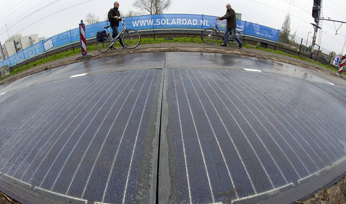 solar bike lane2