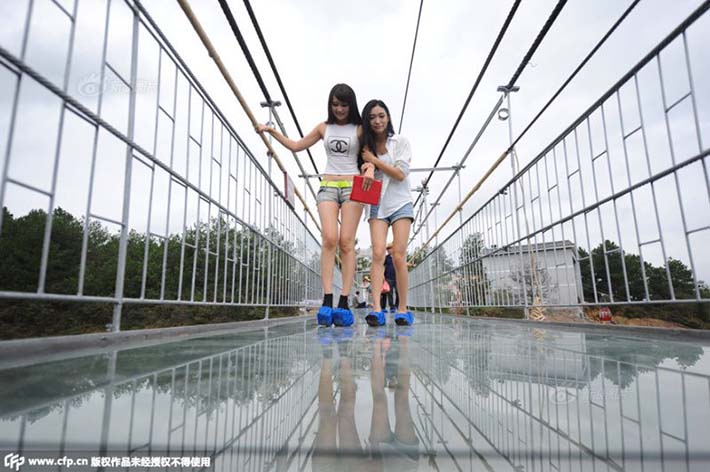 glass suspension bridge - china 2