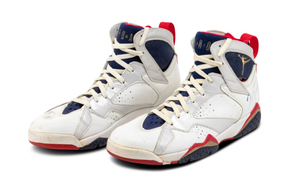 Air Jordan 7 'Olympic' (1992)