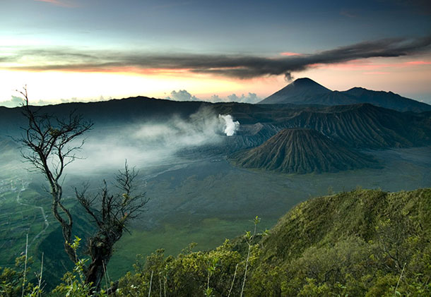4-Mount-Bromo-Indonesia